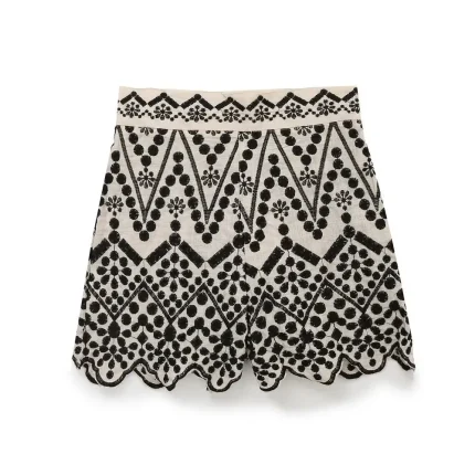 Women Fashion Casual Contrast Color Embroidered Lapel Blouse High Waist Shorts Two-Piece Set - Image 3