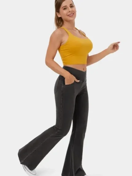 Women Fashion Casual Simple Solid Color Slim Fit High Waist Jeans - Image 3